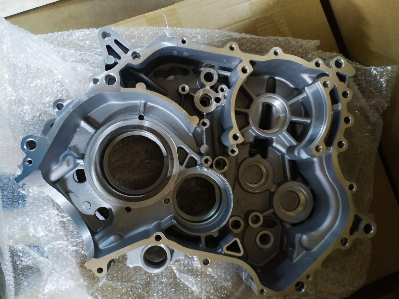 HISUN HS700ATV Картер левая половина 11100-007-0000 - HISUN ATV запчасти - прочее - Мотозапчасти - Интернет-магазин мотоэкипировки и мотозапчастей MотоГанза