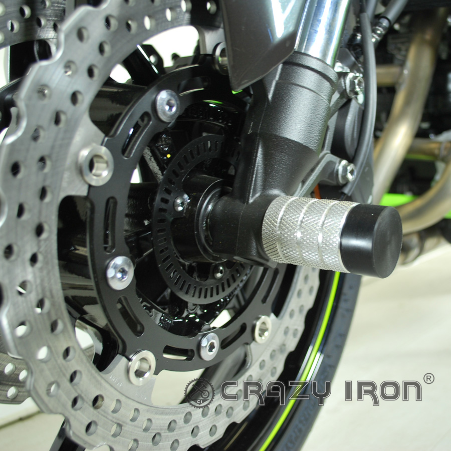 CRAZY IRON Пеги в ось переднего колеса KAWASAKI Z900 - CRAZY IRON - Дуги и защита - Аксессуары - Интернет-магазин мотоэкипировки и мотозапчастей MотоГанза
