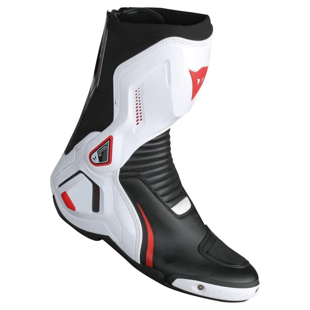 DAINESE Ботинки COURSE D1 OUT A66 черно-бело-красные - DAINESE Ботинки - боты - Мотоэкипировка - Интернет-магазин мотоэкипировки и мотозапчастей MотоГанза